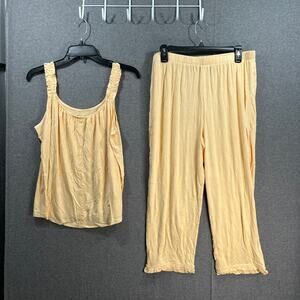 AnyBody Ruffle Tank and Cropped Pant Butter Yellow Medium
